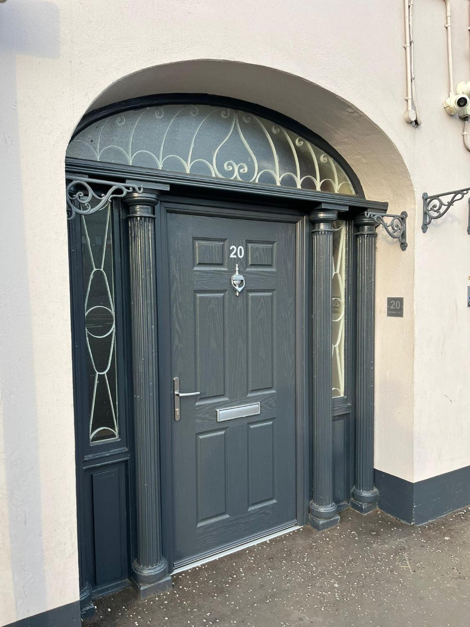 3 Bedroom Apartment, Ballymena, The Wee Stop Gap Exterior photo